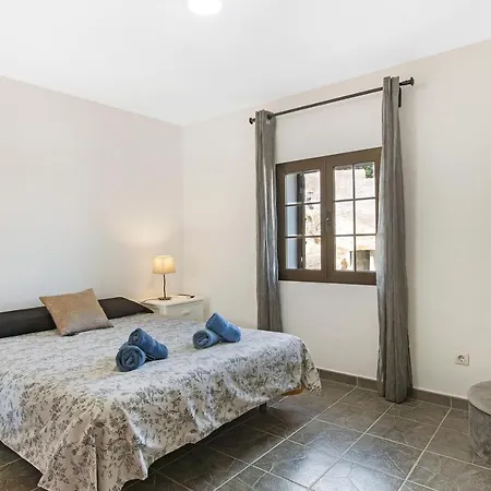 Casa Alaia *
